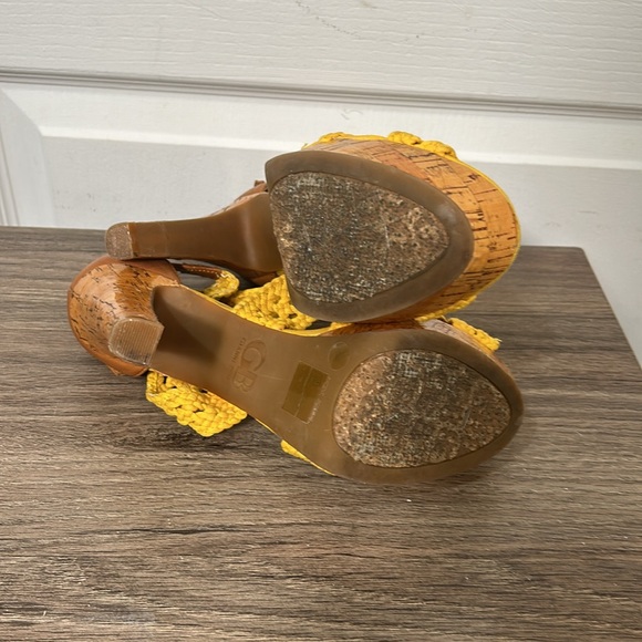 GIANNI BINI WOMEN HEELED SANDALS MUSTARD COLOUR IN SIZE 6M - Picture 6 of 9